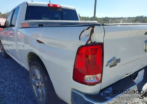 2016 Ram 1500 Big Horn z USA, uszkodzony, nr VIN 1C6RR6GT3GS332150